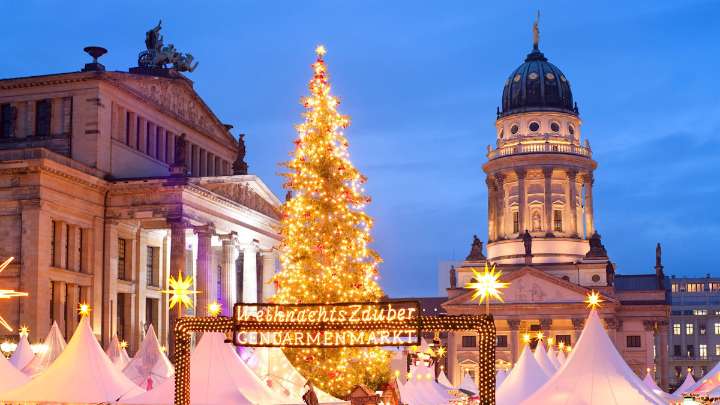 8 charming Christmas markets in Europe to make your Hallmark movie fantasies come true