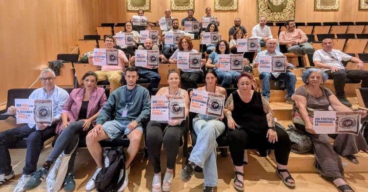 Tensión y crispación en el Pleno de la Diputación de Málaga: el PSOE abandona el Salón y Con Málaga se encierra
