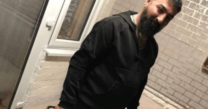 London smuggler guilty of taking migrants over Channel