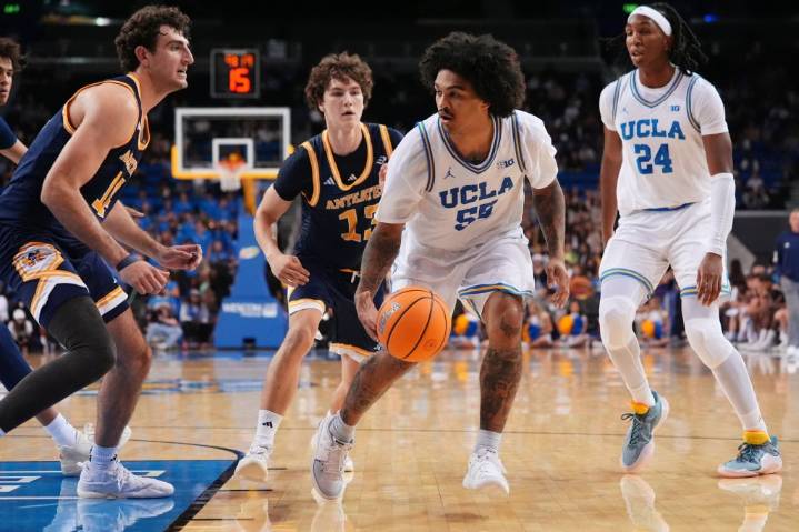 UCLA men’s basketball gets to experiment in exhibition win over UC Irvine