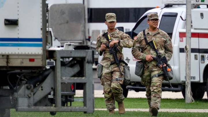 Jueza bloquea por dos semanas el despliegue de la Guardia Nacional de Trump en Illinois