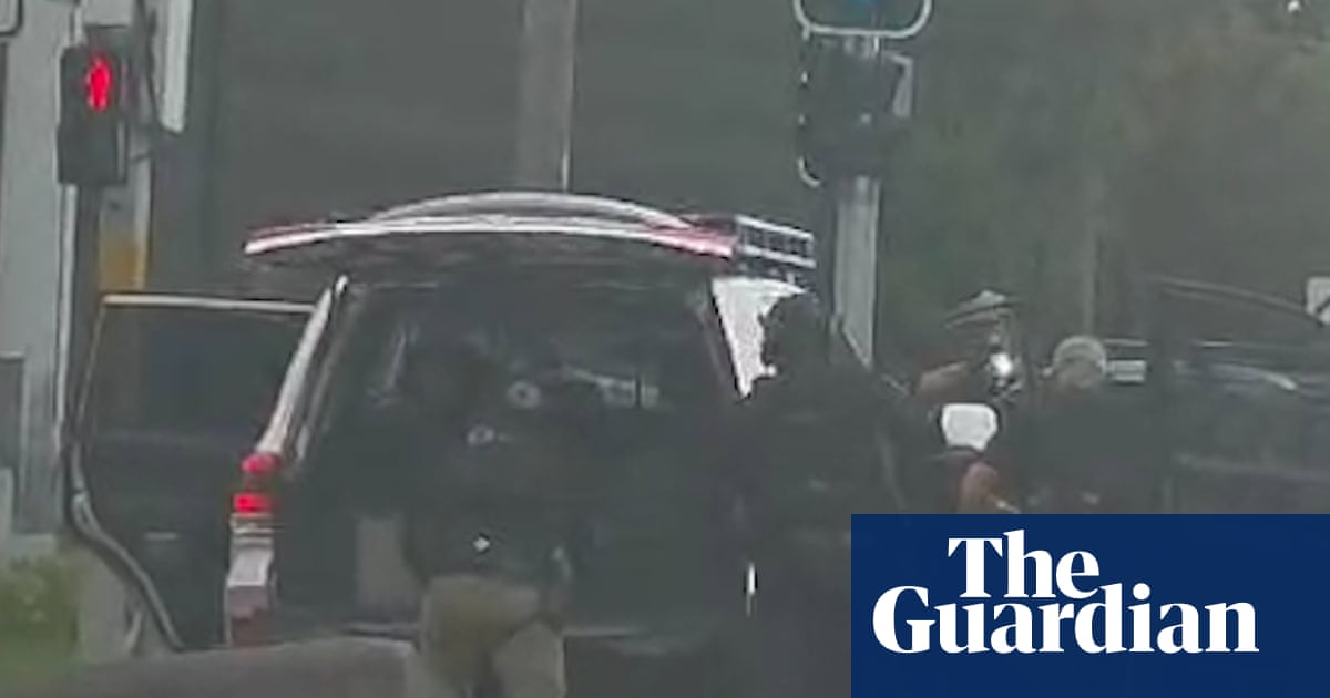 Afternoon Update: police arrest alleged ‘kill team’ in Sydney; Price calls out Liberal leaks; and an ode to horny Hollywood