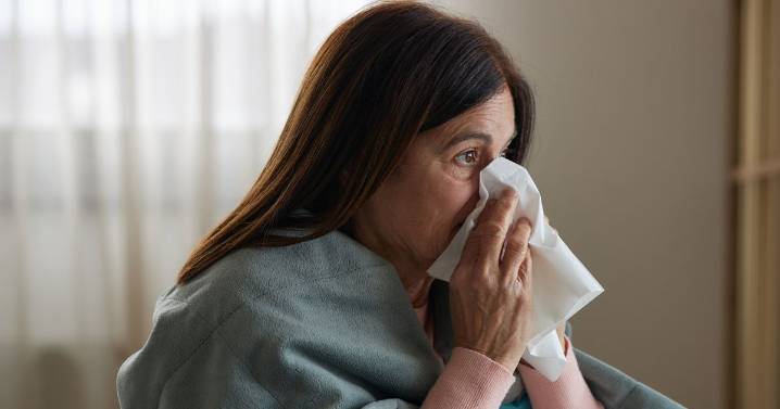 Covid five-day warning as two variants are dominant in UK