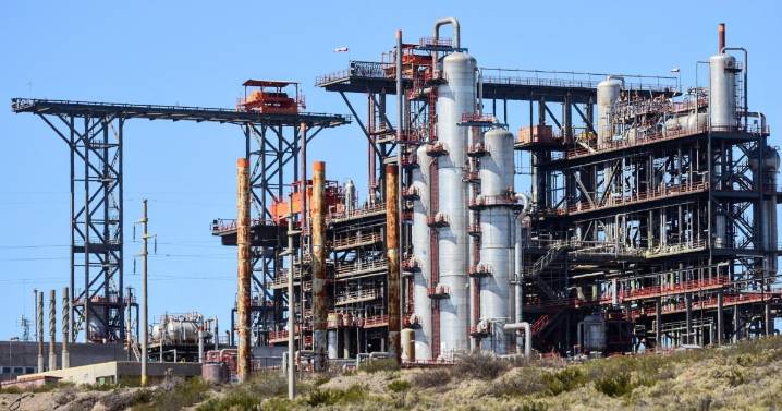 PIAP: cinco empresas contestaron el llamado de Neuquén para acordar futuras compras de agua pesada