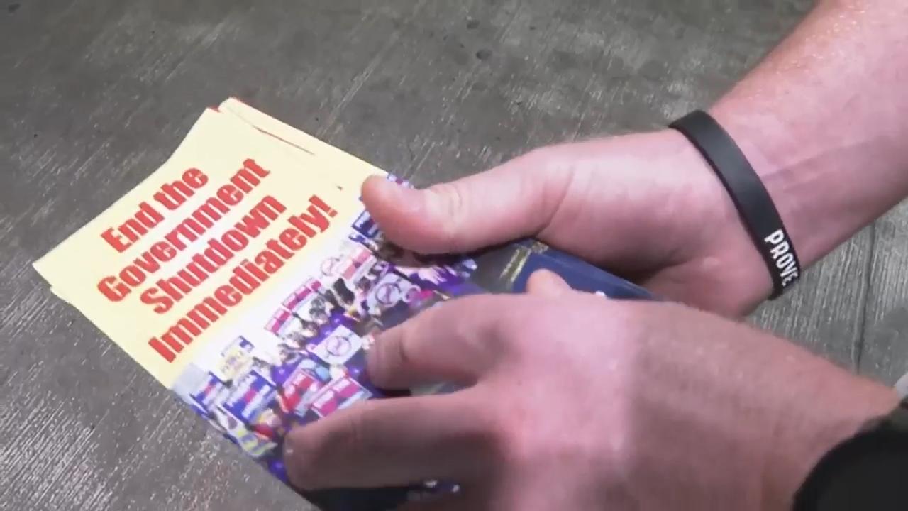 Air traffic controllers face payday without pay amid government shutdown