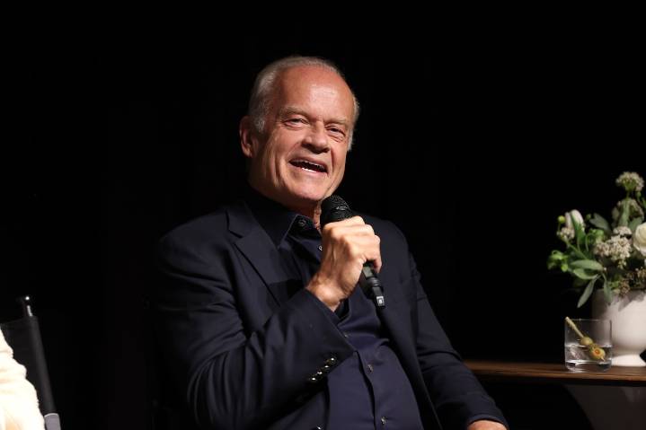 Kelsey Grammer becomes father of 8 at 70