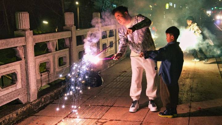 Diwali Safety 101: Ophthalmologists On Preventing Firework