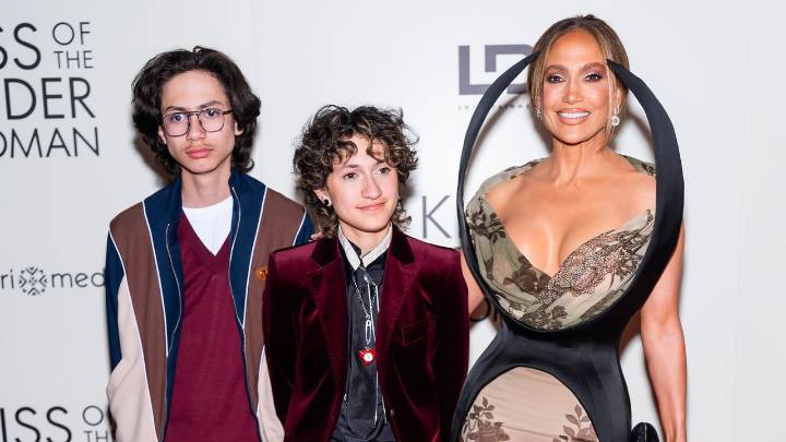 Emme Muñiz Rocked The Fall Velvet Trend While on Red Carpet With Mom Jennifer Lopez