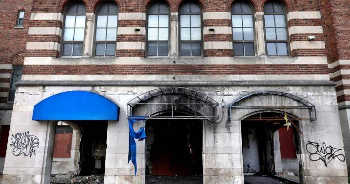 Workers win $2M over closure of St. Louis nursing home