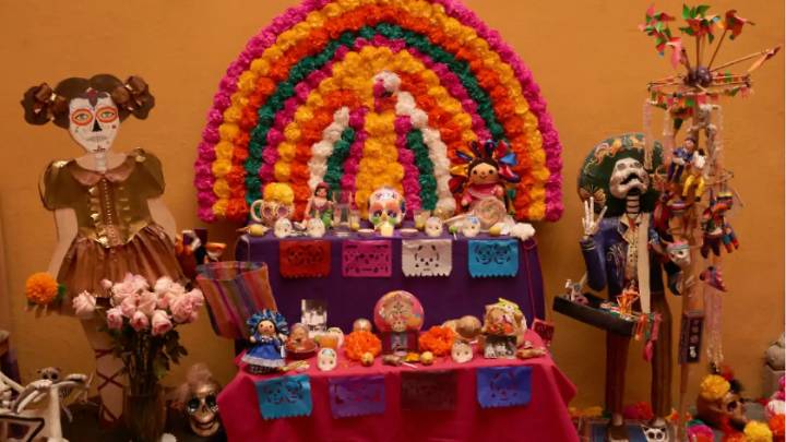Día de Muertos 2025: ¿Cuánto tiempo esperar para poner a un familiar en el altar?
