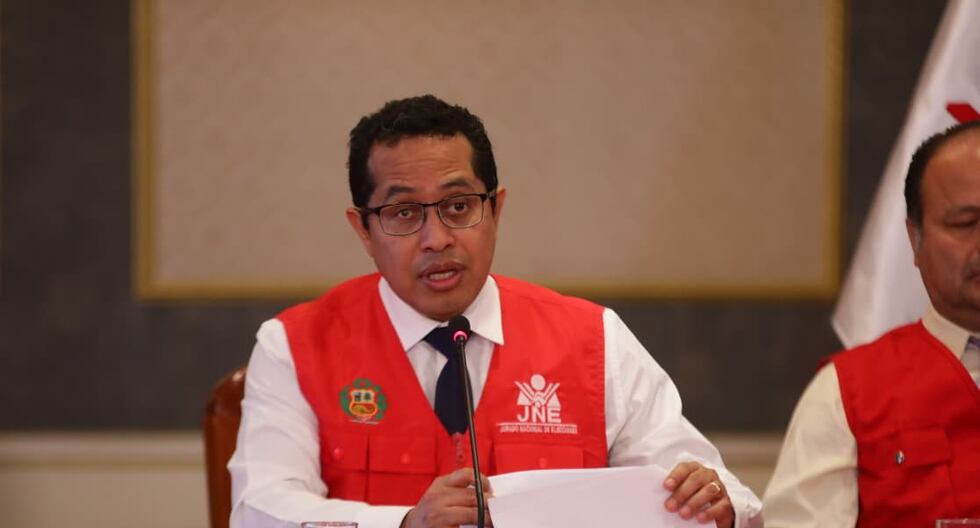 Presidente del JNE saluda fallo del TC: "Ha visto que hay indicios que se estaría vulnerando el cronograma electoral"