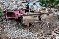Suman 47 muertos por lluvias