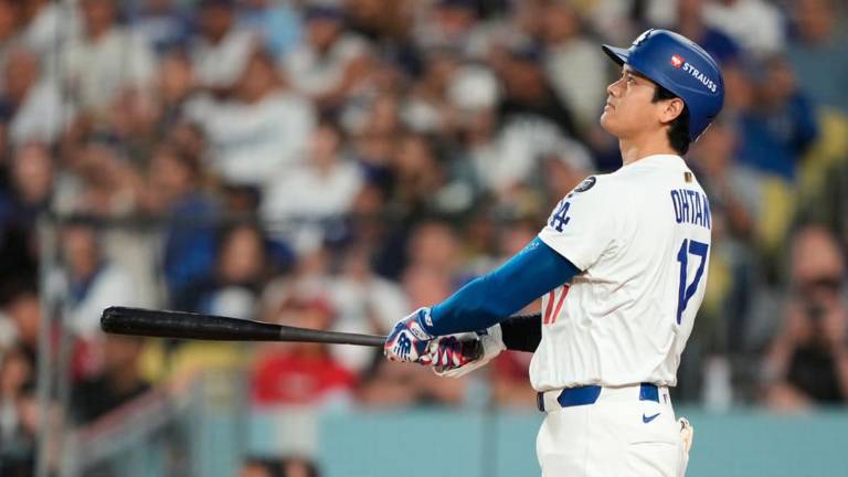 Dodgers superan a Rojos con gran salida de Snell y trueno doble de Ohtani y Teóscar