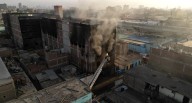 Barrios Altos: reportan incendio en almacén del jirón Antonio Miró Quesada