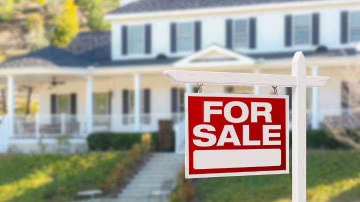 Seattle home prices drop amid high interest rates