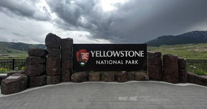 Yellowstone National Park roads closed south of Mammoth Hot Springs