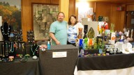 What artists are featured at Kellogg Bird Sanctuary’s fall event?