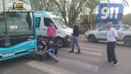 Motociclista resultó herido tras chocar con un colectivo de la línea 107 en Resistencia