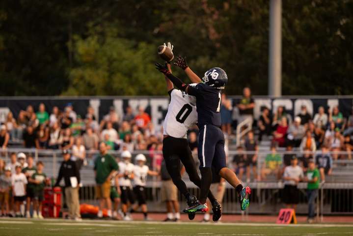 Who are Oregon’s breakout high school football stars on defense this year?