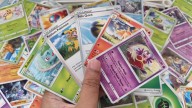 Podrías tener un tesoro sin saberlo: Cartas Pokémon se están vendiendo por millonarios montos en Estados Unidos