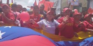 La revolución se bañó de calle en respuesta al debate virtual de primarias (+video)