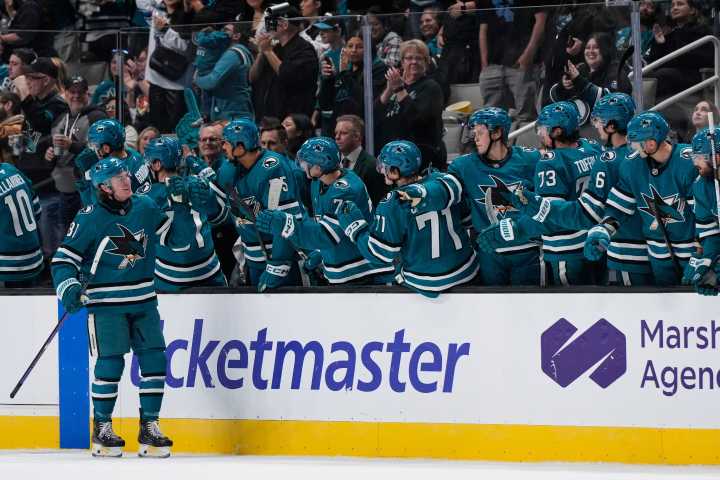 San Jose Sharks Apologize for Showing ICE Message on Hispanic Heritage Night