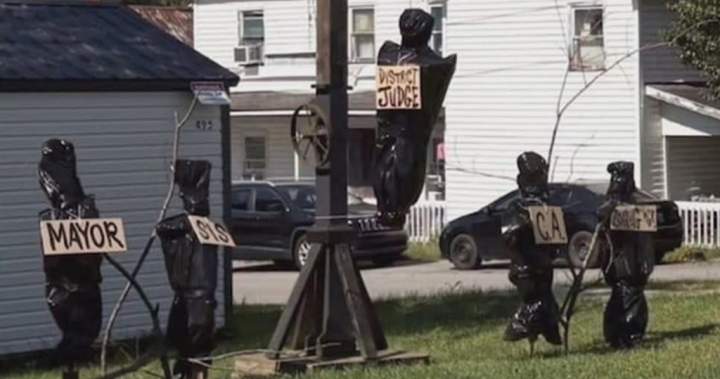 Man arrested for Halloween display depicting local officials in body bags: police