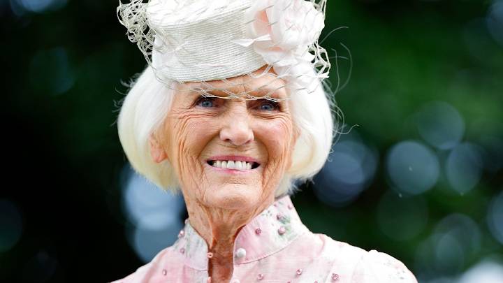 Mary Berry's 'competitive' hobbies with husband that keep her strong at 90