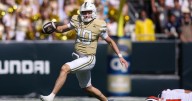Haynes King's five TDs send No. 7 Georgia Tech past Syracuse