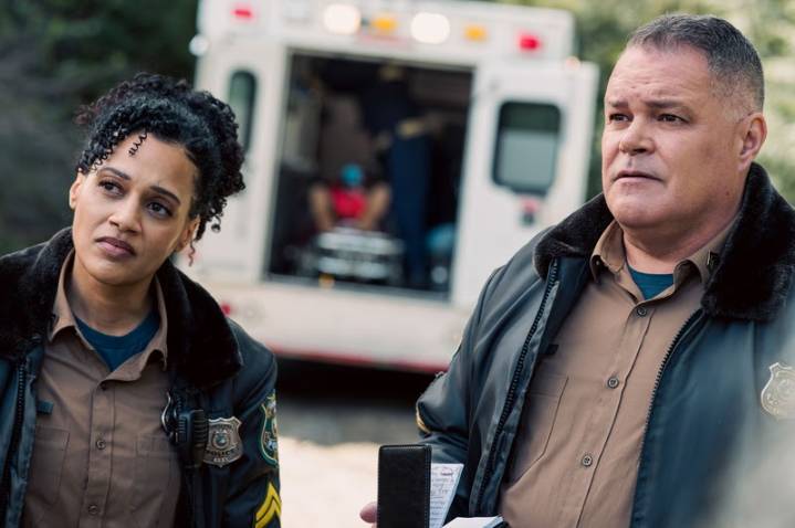 Murder in a Small Town - Episode 2.05 - The Strangers Who Walk Among Us