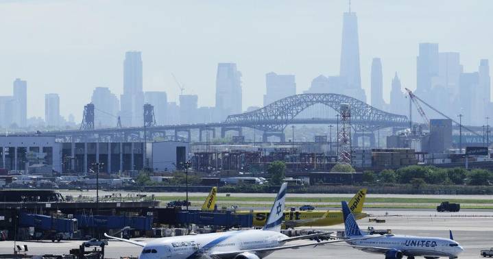 Trump administration puts on hold $18 billion in funding for New York City infrastructure projects