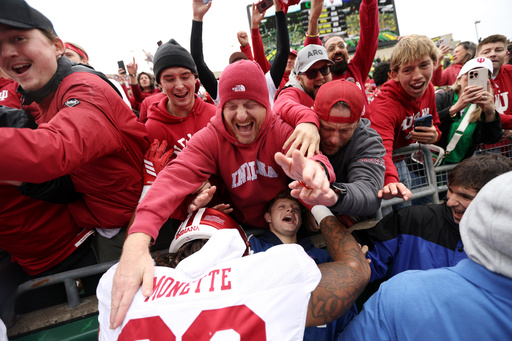 No. 3 Indiana has its highest ranking ever in AP Top 25, Texas, USC back in the rankings
