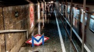 La estación fantasma de Gaudí sale de las tinieblas
