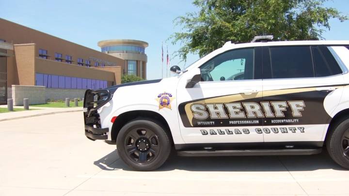 Dallas County Deputies file suit against county, alleging missing comp time, pay