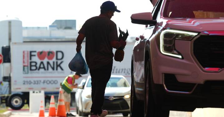 What to know as federal food help and preschool aid will run dry Saturday if shutdown persists