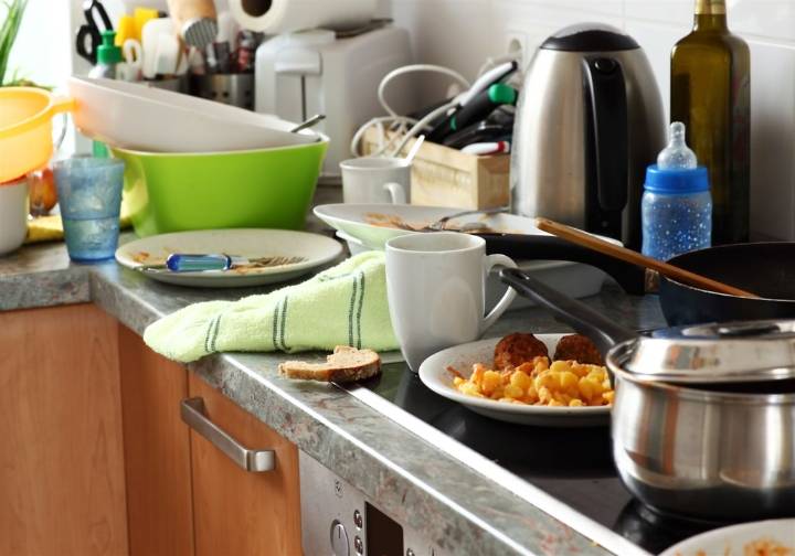 Asking Eric: Daughter moves back in with parents and brings a mess with her