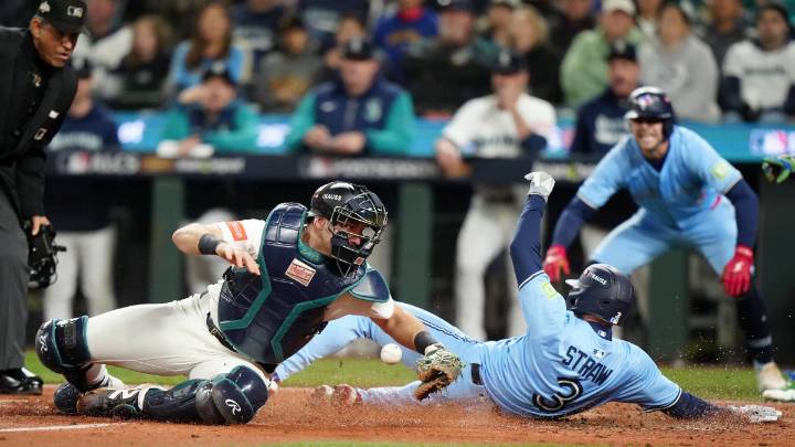 Los Dodgers acarician la Serie Mundial y los Azulejos empatan su llave
