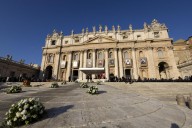 El papa canoniza a José Gregorio Hernández y Carmen Rendiles, primeros santos venezolanos