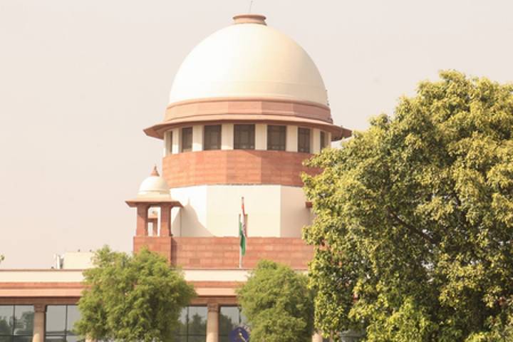 SC to deliver verdict today on independent probe into Karur stampede