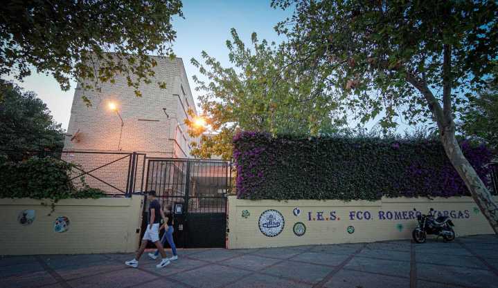 La madre de la menor acosada en el IES Romero Vargas de Jerez: "O hacían algo desde el centro o yo me metía"