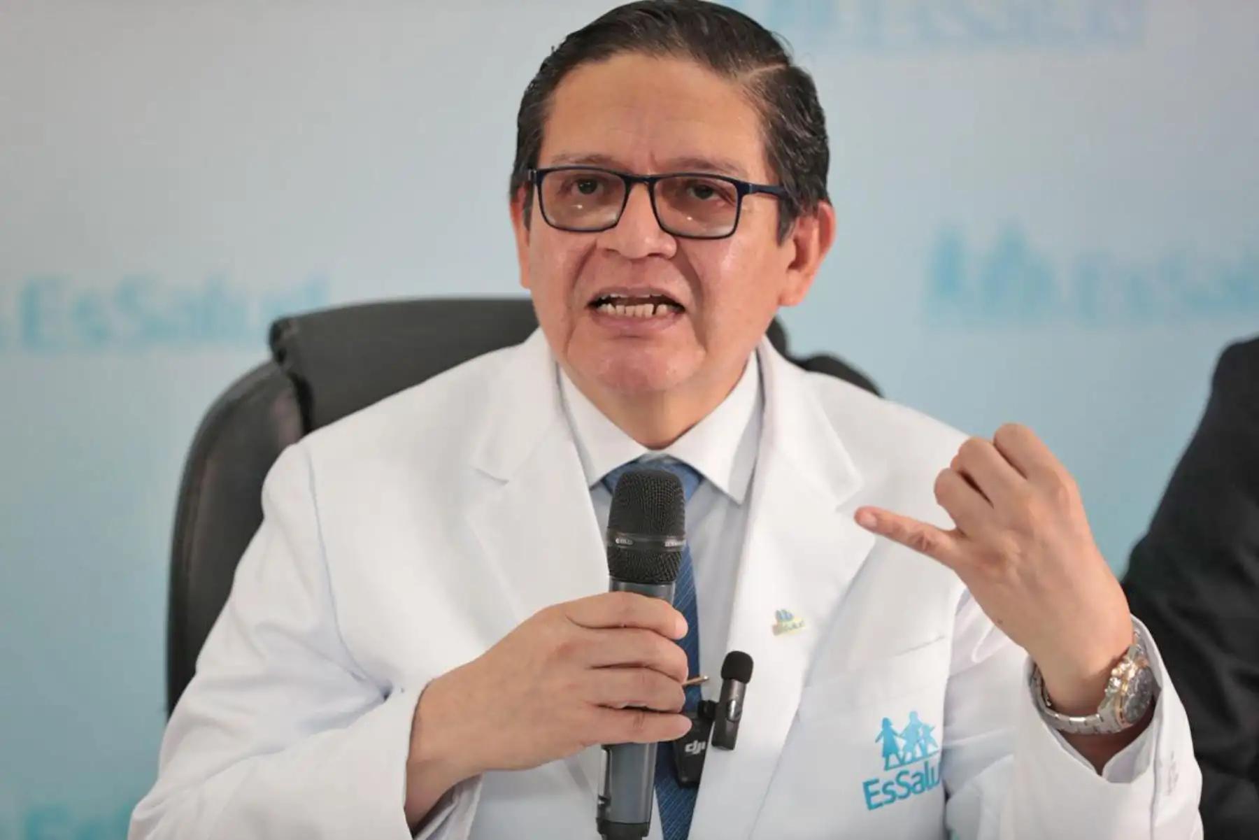 EsSalud mejora atención con más consultas, cirugías e inversiones en hospitales
