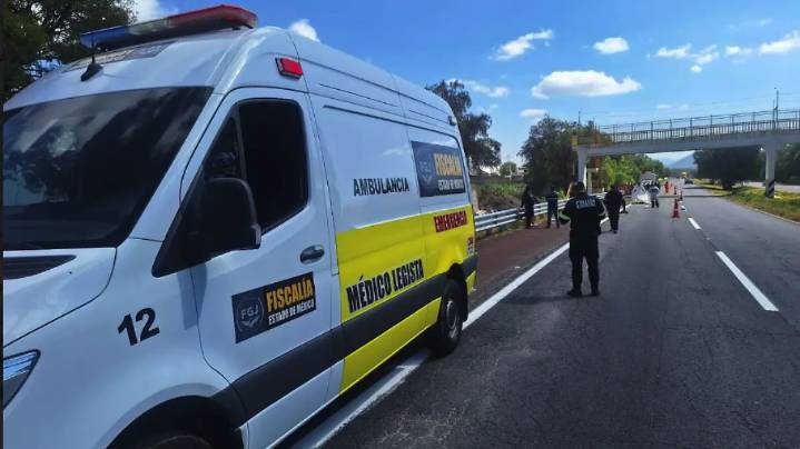 Adolescente muere tras ser atropellado en la autopista México