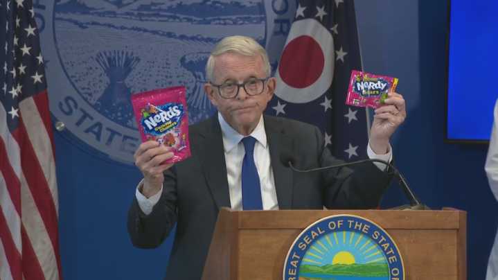 Judge temporarily blocks DeWine from banning intoxicating hemp products