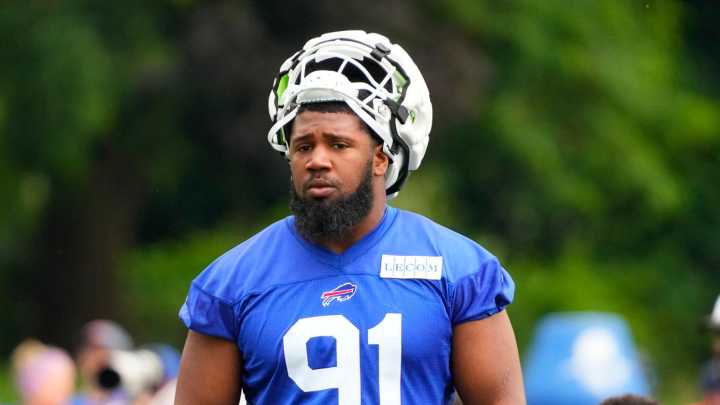Ed Oliver injury news has massive implications for depleted Bills