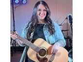 Rox Anne rocks the legion with a full band and a full heart