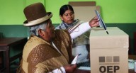 Bolivia: Mesas electorales comienzan a cerrar luego de ocho horas de votación