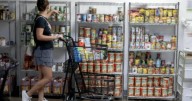Food banks "simply can't keep up" with SNAP benefits set to expire, attorney says