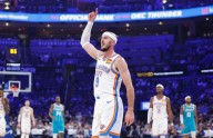 Thunder G Alex Caruso sustains concussion in opener