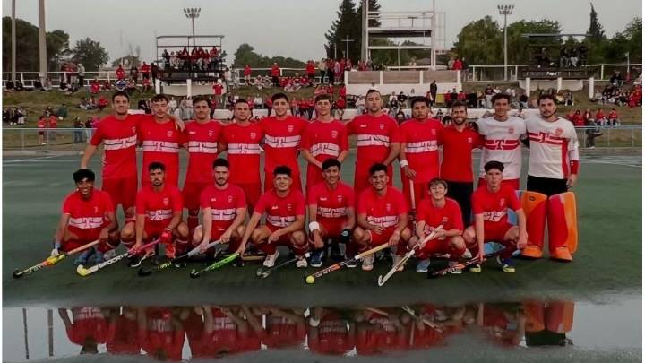Talleres fue subcampeón del Torneo Dos Orillas de Caballeros