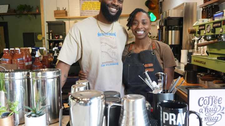 Meet Aaron Robinson of R+R Coffee Bar in Massillon